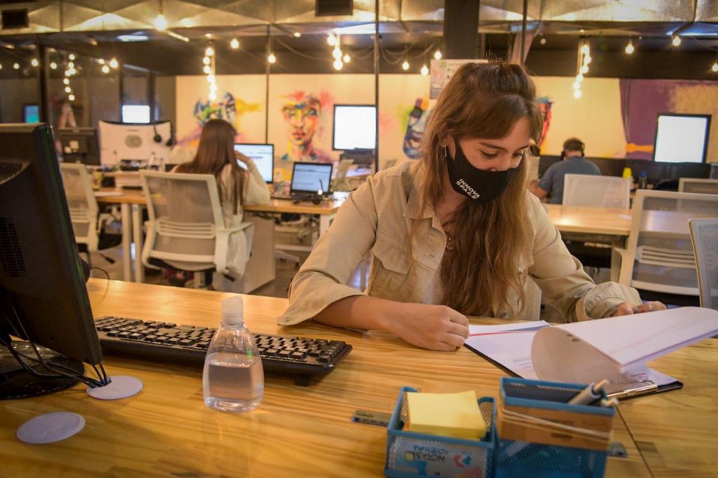 Ya se recibieron más de 660 preinscripciones para el programa “Mujeres Emprenden”