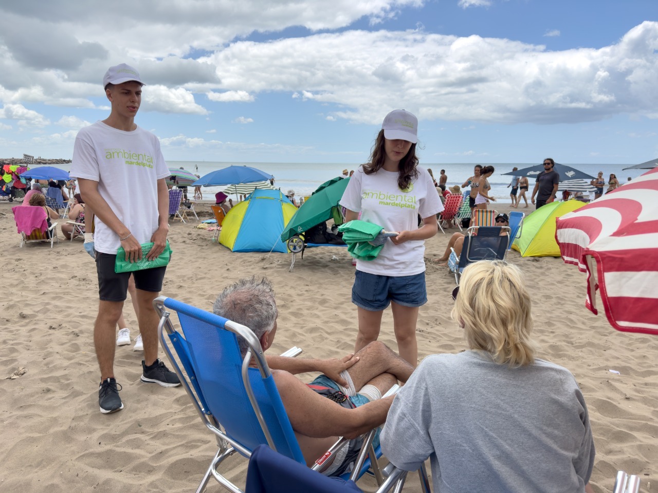 Promotores ambientales del Municipio concientizan sobre el cuidado del ambiente