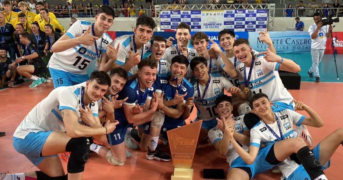 La selección de voley masculina sub19 entrena en Mar del Plata