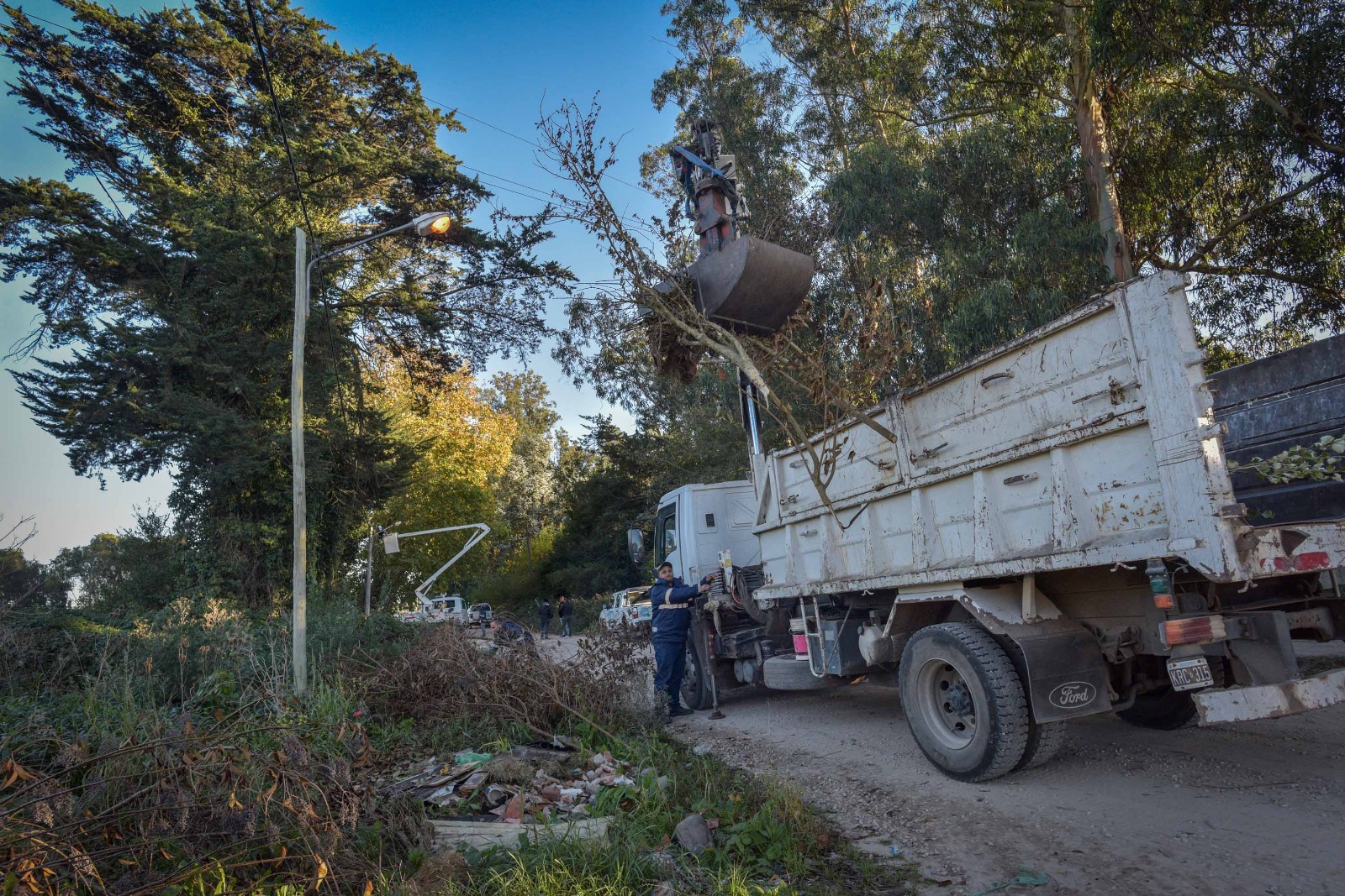 El municipio levantó más de 17 mil toneladas de residuos arrojados en distintos microbasurales de la ciudad
