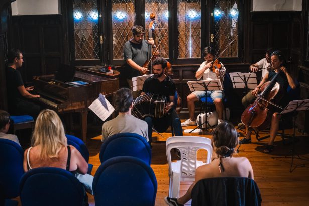 Febrero en la Casa Mariano Mores: visitas guiadas, tango en vivo y homenajes