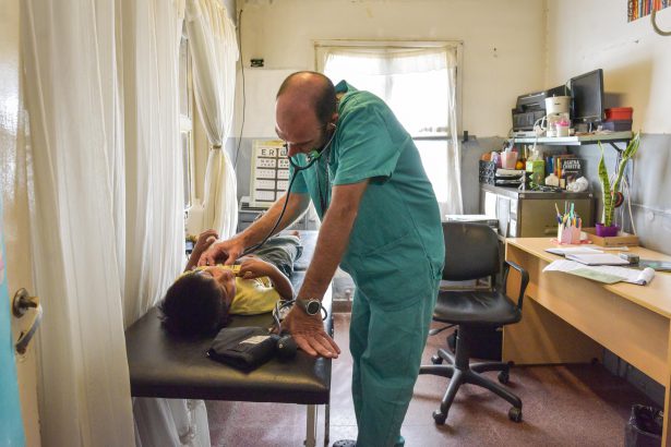 Salud en tu Barrio se traslada a la Parroquia y al Centro de Salud de Santa Rita