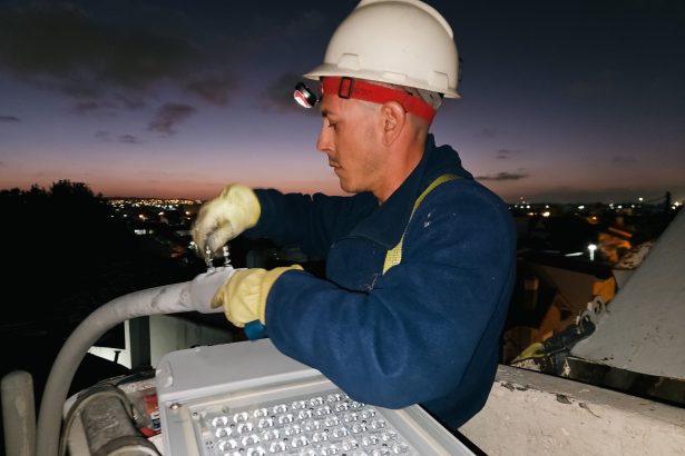 Avanza la repotenciación LED en los barrios Villa Lourdes, Puerto y La Perla