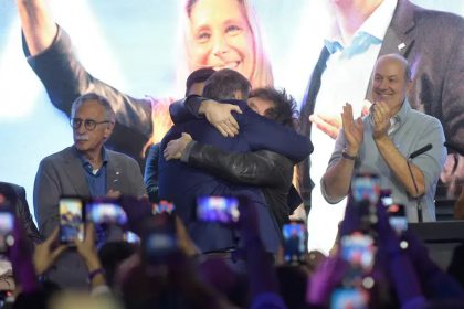 Con apenas el 53% de la participación electoral, La Libertad Avanza ganó la Ciudad de Buenos Aires y la puja con Mauricio Macri
