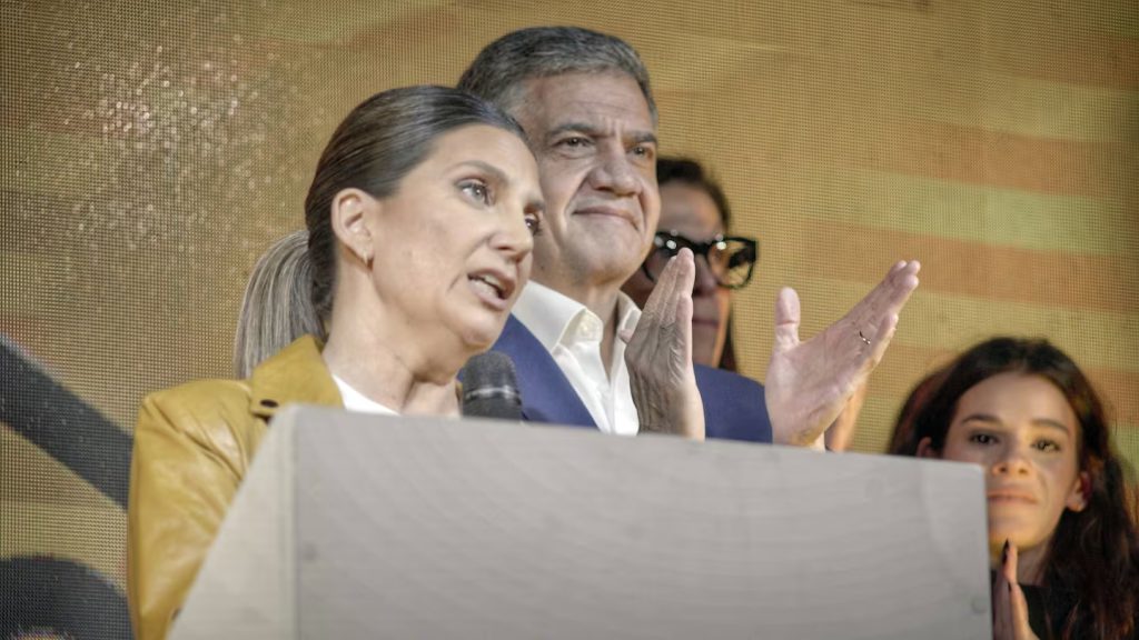 Dura derrota del PRO, ya que apenas sumó el 15% de los votos