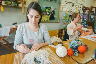 Cursos gratuitos en el Puerto, zona sur y Chapadmalal: apoyo escolar, oficios y propuestas artísticas para todas las edades