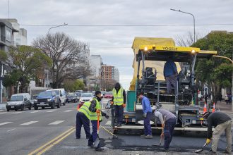 Más de 65.000 metros cuadrados de bacheo: el Municipio pone en marcha un nuevo plan de obras viales
