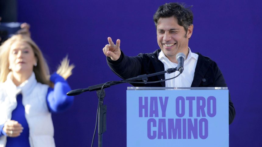 Axel Kicillof arremetió contra el Gobierno de Javier Milei y le envió un mensaje a la interna del PJ