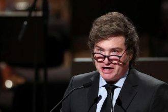 El Presidente Javier Milei vetará el incremento a las jubilaciones, moratoria previsional y la emergencia en discapacidad y busca frenar a la oposición