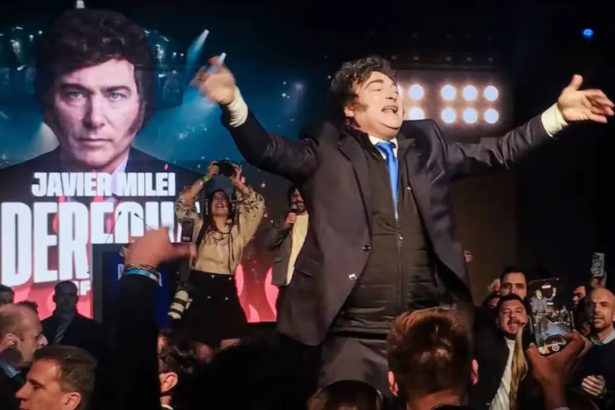 Javier Milei cerró la ''Derecha Fest'', trató a Victoria Villarruel de ''Bruta traidora'' y cruzó a la oposición; ''Los vamos a aplastar como las cucarachas que son''