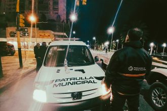 La Patrulla Municipal detectó a dos menores que tenían una réplica de pistola 9 milímetros