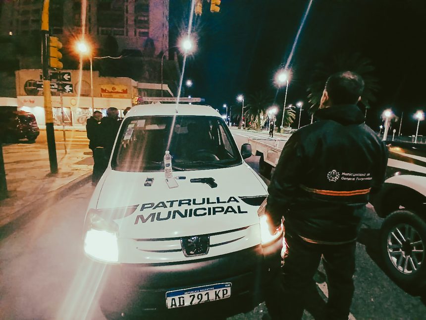 La Patrulla Municipal detectó a dos menores que tenían una réplica de pistola 9 milímetros