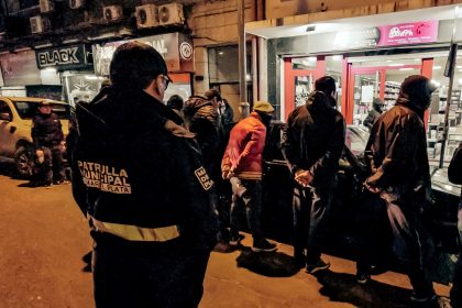 Durante julio, el Municipio infraccionó a 67 trapitos y limpiavidrios: hubo 28 aprehendidos