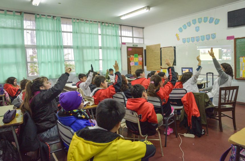 Más de 300 estudiantes municipales se capacitaron en Educación Financiera