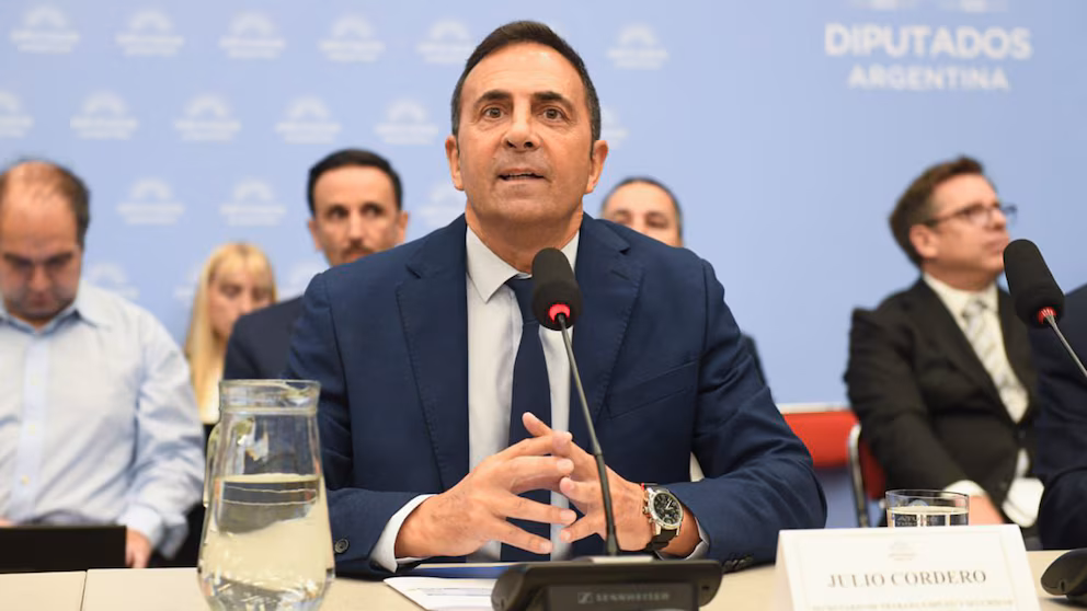 Julio Cordero en una Comisión de la Cámara de Diputados