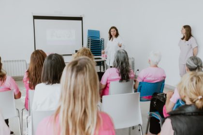 Jornadas de concientización y correcaminata por el Día Mundial de la Lucha Contra el Cáncer de Mama