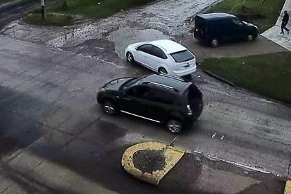 A través de las cámaras del COM, el Municipio interceptó un vehículo robado