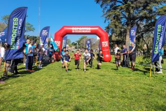 El Circuito Municipal de Natación y Atletismo cierran el año con dos encuentros