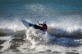 Comienza el Campeonato Latinoamericano de Waveski y Kayaksurf Mar del Plata 2025