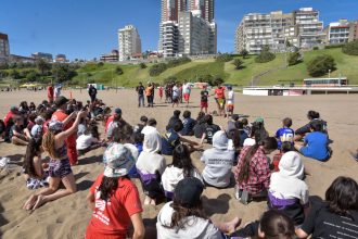 Más de 250 estudiantes participaron de una jornada educativa de seguridad en playas