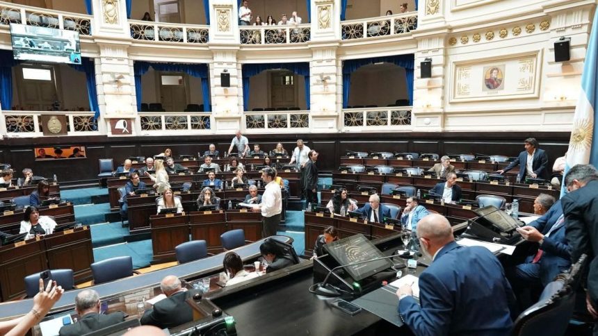 Axel Kicillof aprobó el endeudamiento en la Legislatura Bonaerense, con el apoyo del peronismo y aliados