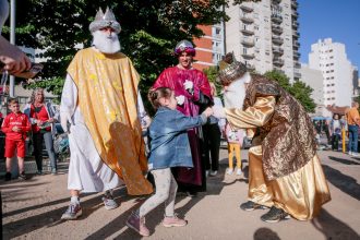 Mar del Plata celebra la llegada de los Reyes Magos en Plaza Mitre
