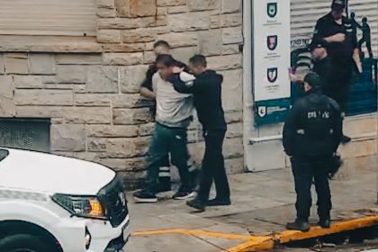 La Patrulla Municipal intervino ante trapitos que estaban acampando en la vía pública