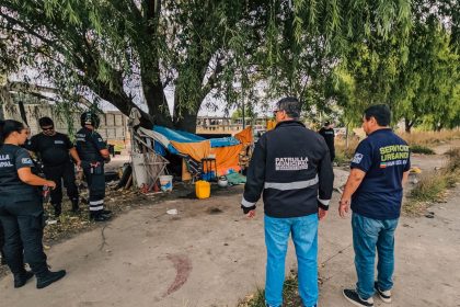 Desalojo y recuperación del espacio público en el barrio Las Lilas