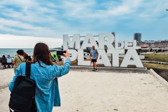 El Municipio finalizó los trabajos de puesta en valor del “Punto Selfie” ubicado en el Paseo de las Américas
