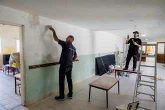 El Municipio continúa con la puesta a punto de las escuelas para el inicio del Ciclo Lectivo 2026