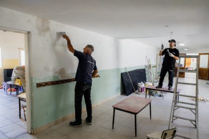 El Municipio continúa con la puesta a punto de las escuelas para el inicio del Ciclo Lectivo 2026