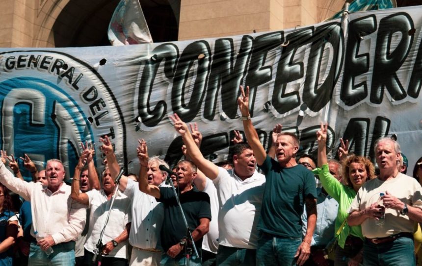 Luego de una presentación judicial por parte de la CGT, la Justicia dispuso la suspensión de 83 Artículos de la reforma laboral