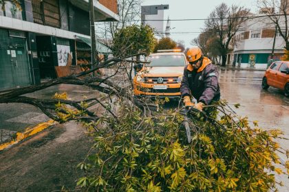 El Municipio suspende las clases en el turno mañana para este martes