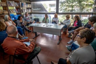 Comenzó la inscripción al taller de autorrelato y narración para adultos mayores de 65 años