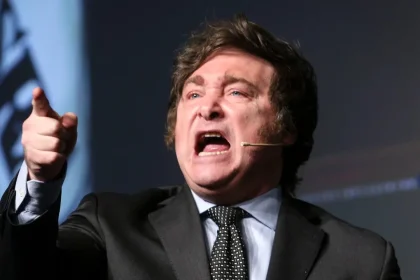 Javier Milei reconoció que los últimos meses en materia económica "fueron duros", pero pidió paciencia y arremetió nuevamente contra el periodismo