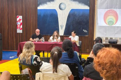 Se realizó capacitación sobre Inteligencia Artificial en la escuela con enfoque en el uso responsable
