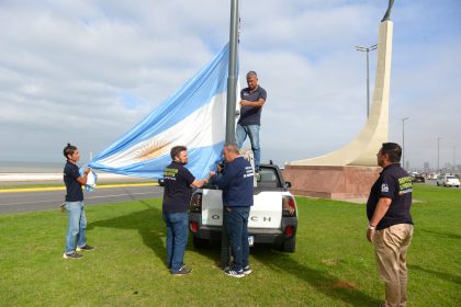El Municipio puso en valor la rotonda de Constitución y la costa