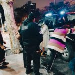 Dos delincuentes aprehendidas tras generar disturbios y agredir al personal en la vía pública