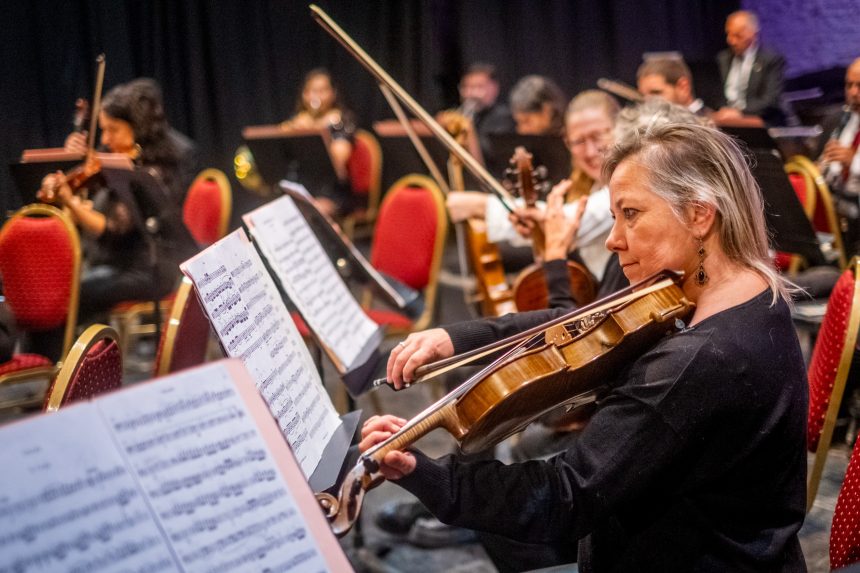 Música, danza y humor se destacan en la programación de mayo en el Teatro Colón