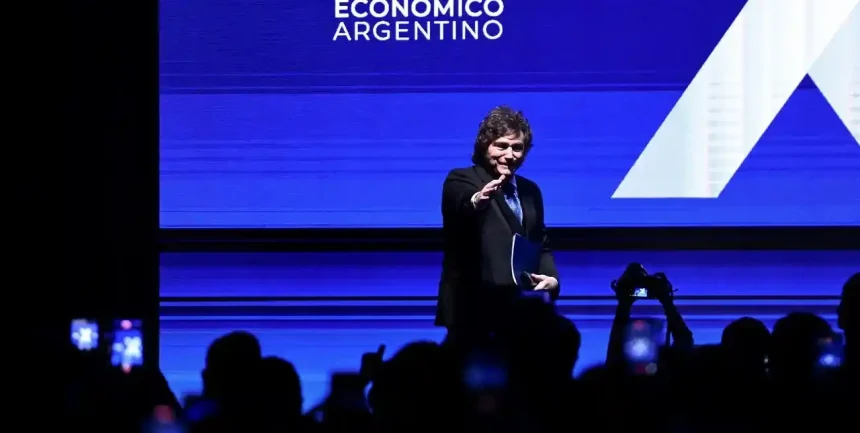 Javier Milei se refirió a una película de Disney para hablar del "Monstruo K" y señaló: "No nos asustan más"
