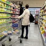 La inflación de mayo fue de un 2,1% y la interanual ascendió a 33,2%