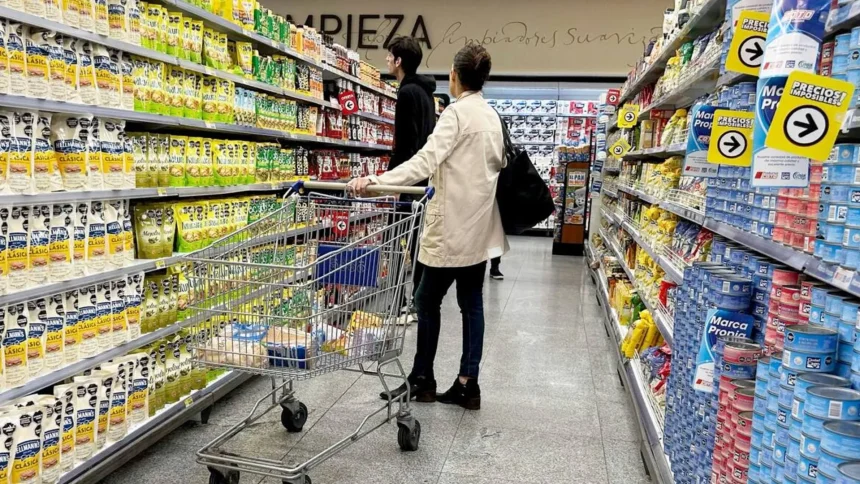 La inflación de mayo fue de un 2,1% y la interanual ascendió a 33,2%