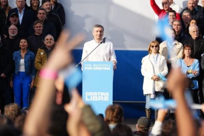 Máximo Kirchner y un nuevo capítulo en la interna del peronismo: "Aquellos que hablan de unidad ni siquiera son capaces de ir a verla"