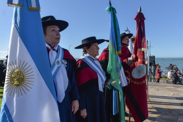 El Municipio conmemora el 210° Aniversario de la Declaración de la Independencia