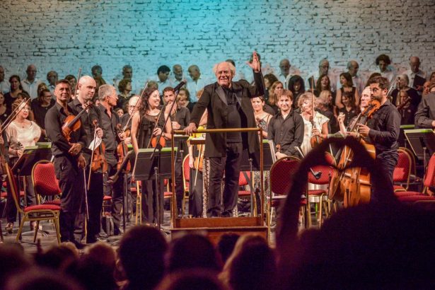 El Municipio presenta la programación de septiembre del Teatro Colón