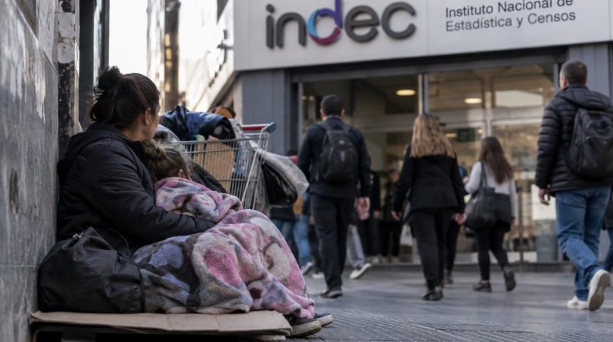La pobreza en el primer semestre del año fue de 32,3%, afectando a 15,5 millones de personas