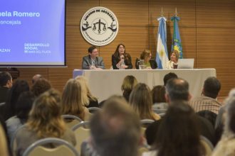 El Municipio presentó el Programa Familias que Abrazan