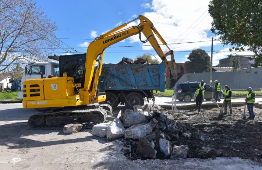 El Municipio supera los 2.000 m² de bacheo de hormigón y extiende los trabajos a nuevos sectores de la ciudad