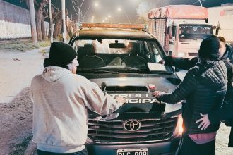 Operativo integral en Polonia y 39: un aprehendido por conducir una moto con pedido de secuestro y un delincuente del espacio público trasladado a comisaría