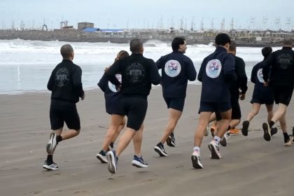 El Instituto Arístides Hernández y la Escuela de Buceo compartieron una jornada de formación e intercambio profesional